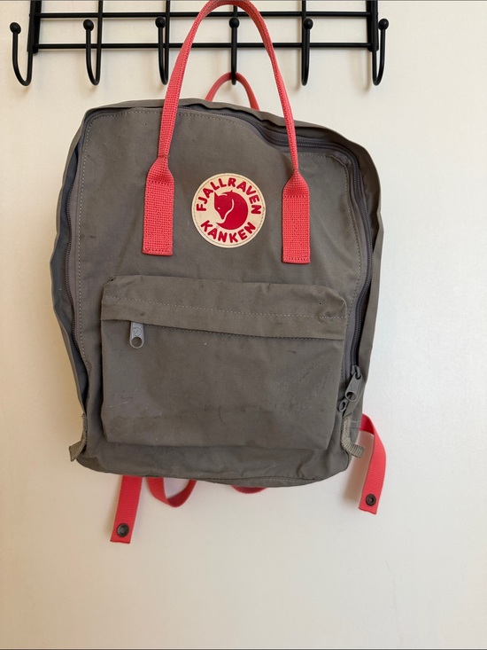 misty sage north face backpack The Women's Jester Everyday Backpack, Sage-NPF, OSFA The women 2023 Holiday Gift Guide Why I Prefer Left-Handed Model:EXW80/2 RH-GD
